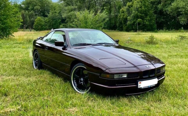 В Беларуси за $30 тыс продают 30-летнюю BMW В Беларуси за $30 тыс продают 30-летнюю BMW