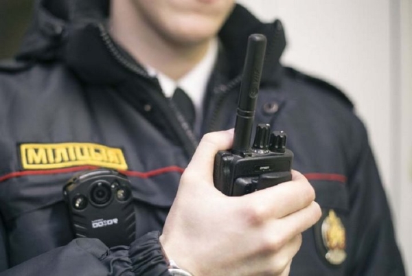 Жительница Лунинецкого района напала на милиционера с топором Жительница Лунинецкого района напала на милиционера с топором