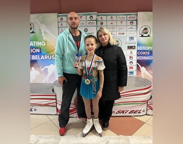 Корреспонденты пообщалась с семьей Волосюк из Бреста, чья дочь Кристина делает большие успехи в фигурном катании.