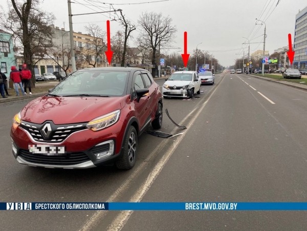 ГАИ рассказала подробности ДТП в Бресте возле ЦУМа ГАИ рассказала подробности ДТП в Бресте возле ЦУМа