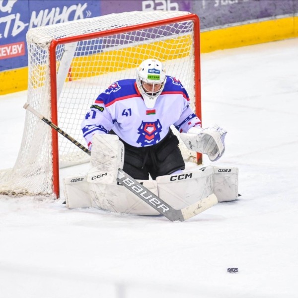Голкипер «Бреста» попал в состав сборной Беларуси по хоккею с шайбой для участия в турнире в Москве Голкипер «Бреста» попал в состав сборной Беларуси по хоккею с шайбой для участия в турнире в Москве