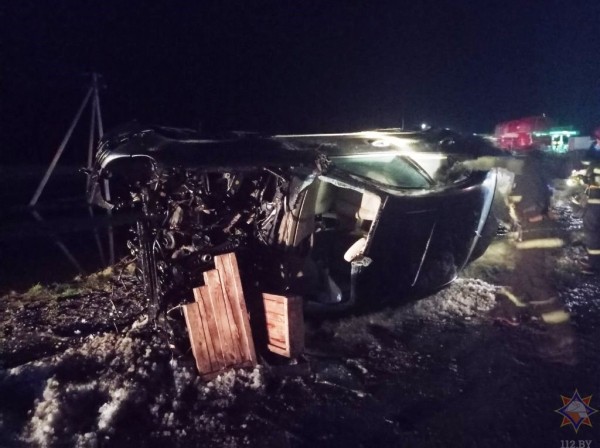 Две легковушки и микроавтобус столкнулись на М10 в Ивановском районе