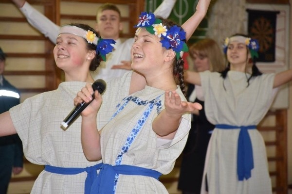 В средней школе № 16 г. Бреста состоялась церемония принесения клятвы учащимися класса профессиональной направленности МЧС В средней школе № 16 г. Бреста состоялась церемония принесения клятвы учащимися класса профессиональной направленности МЧС