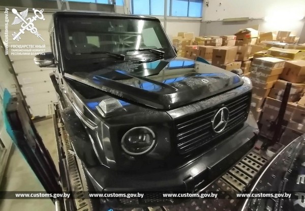 Сколько стоит свежий «Гелик»? Перевозчик указал одну сумму, брестская таможня — в два раза больше