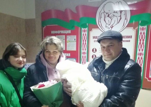 Очень крупная девочка с греческим именем родилась у жителей Барановичей Очень крупная девочка с греческим именем родилась у жителей Барановичей