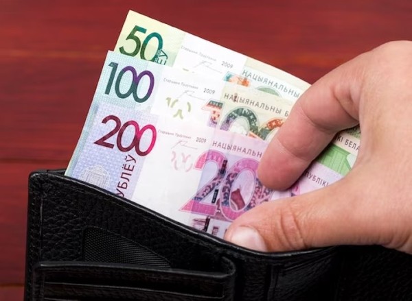 «Зарплаты некоторых руководителей доходили до 200 тысяч в месяц». КГК — о нарушениях в торговых сетях