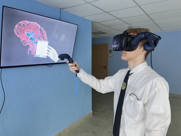 Детский технопарк создали в самой большой школе Барановичей Детский технопарк создали в самой большой школе Барановичей