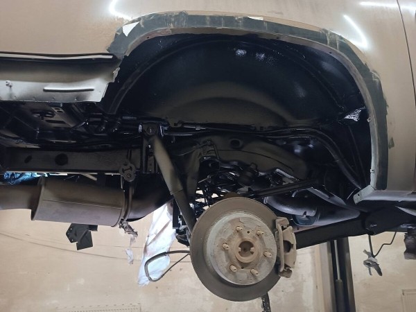 «Все гофры с проводкой посечены песком!». Белорусу так отпескоструили Cadillac, что у машины отказала электроника и кузов начал ржаветь «Все гофры с проводкой посечены песком!». Белорусу так отпескоструили Cadillac, что у машины отказала электроника и кузов начал ржаветь