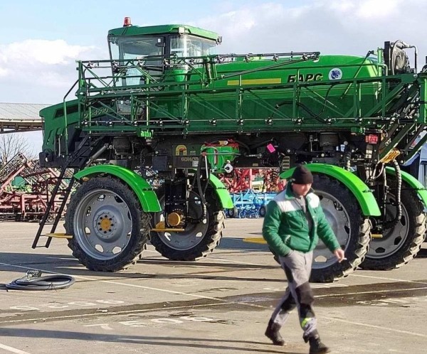 Что за необычная российская техника заехала в Пинский район