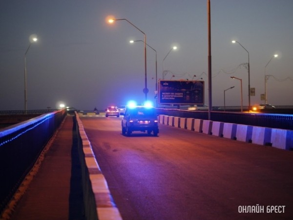 Курьер телефонных мошенников забрал деньги у жертвы и не отправил своим кураторам. Случай в Брестской области Курьер телефонных мошенников забрал деньги у жертвы и не отправил своим кураторам. Случай в Брестской области