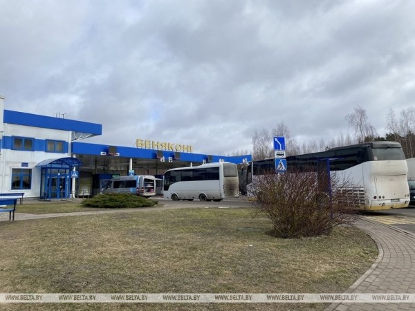 Водители из разных стран рассказали о проблемах на границе