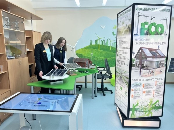 Детский технопарк создали в самой большой школе Барановичей Детский технопарк создали в самой большой школе Барановичей