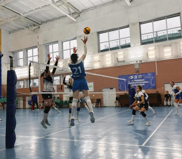 Волейболистки из Бреста продолжают только побеждать в чемпионате Беларуси Волейболистки из Бреста продолжают только побеждать в чемпионате Беларуси