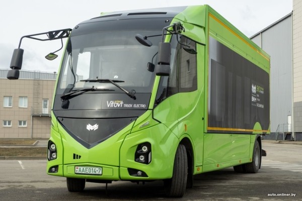 Первый белорусский электрогрузовик испытывают в работе. Как он выглядит Первый белорусский электрогрузовик испытывают в работе. Как он выглядит