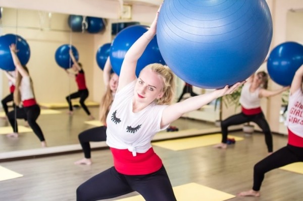 За красотой и энергией добро пожаловать в фитнес-клуб «ШакИра» в Бресте. Пробное занятие бесплатно