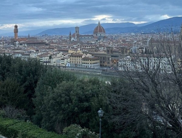 «На подготовку машины ушло почти 5 тысяч рублей». Семья из Беларуси рискнула поехать в Италию на стареньком автомобиле