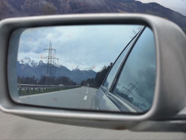 «На подготовку машины ушло почти 5 тысяч рублей». Семья из Беларуси рискнула поехать в Италию на стареньком автомобиле