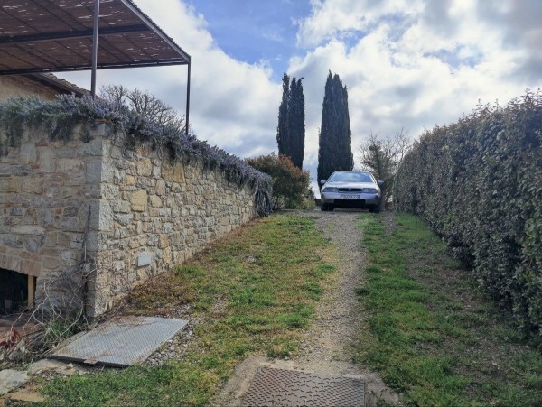 «На подготовку машины ушло почти 5 тысяч рублей». Семья из Беларуси рискнула поехать в Италию на стареньком автомобиле