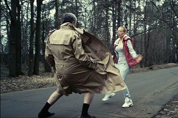 В Бресте мужчина показывал на улице свое «достоинство» В Бресте мужчина показывал на улице свое «достоинство»