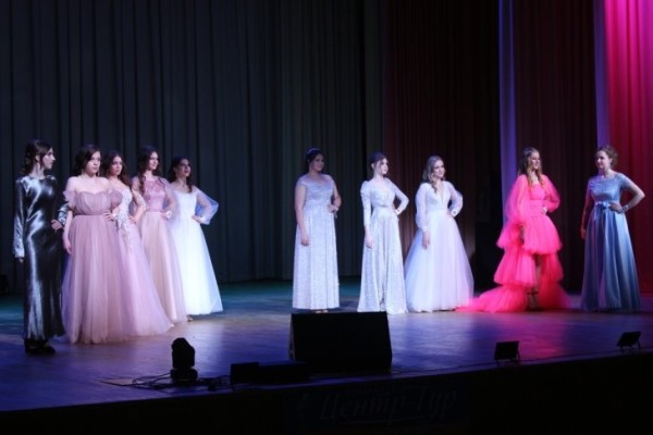 В Кобрине прошел конкурс грации и артистического мастерства «Мисс Весна – 2023»