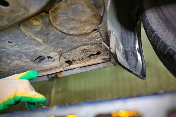 «Брал новым у дилера в 2009 году». Белорус показал VW Jetta 1.9 TDI, который до сих пор обслуживает у «официалов» «Брал новым у дилера в 2009 году». Белорус показал VW Jetta 1.9 TDI, который до сих пор обслуживает у «официалов»