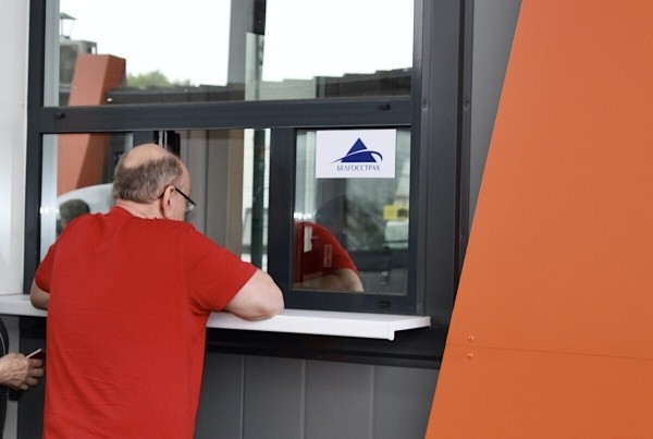 Как сегодня белорусы проходят границу на легковых авто Как сегодня белорусы проходят границу на легковых авто