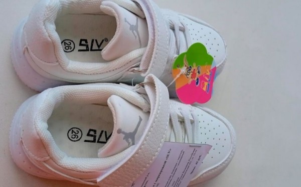 Почему из торговой сети Брестчины изъяты детские ботинки, кроссовки, туфли