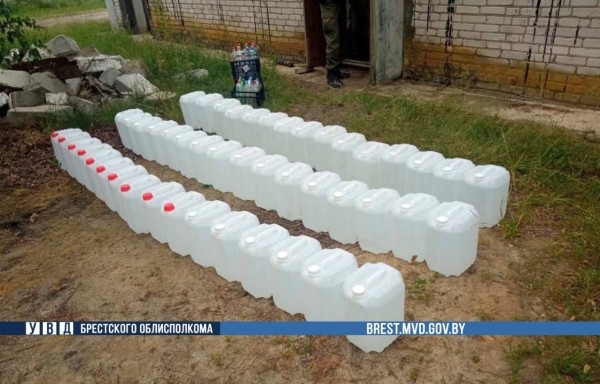 У жителя Ивановского района изъято 470 литров спиртосодержащей  жидкости