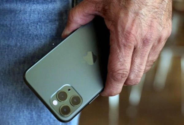 Исследователи узнали, почему люди переходят с Android на iPhone Исследователи узнали, почему люди переходят с Android на iPhone