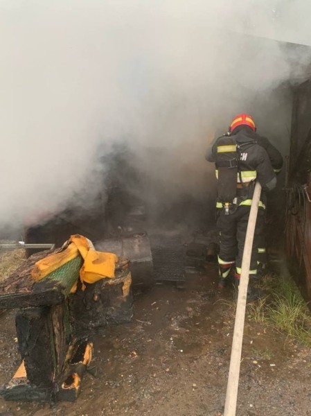 В Бресте произошел пожар в гараже. Пострадал мужчина В Бресте произошел пожар в гараже. Пострадал мужчина