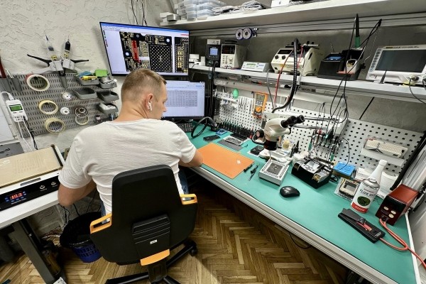 ТОП сервисов в Бресте, где на совесть ремонтируют смартфоны, планшеты, ноутбуки, компьютеры, наушники и смарт-часы ТОП сервисов в Бресте, где на совесть ремонтируют смартфоны, планшеты, ноутбуки, компьютеры, наушники и смарт-часы
