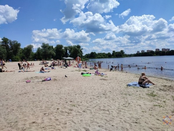 В Бресте частично сняты ограничения купания детей. Ситуация на 29 августа