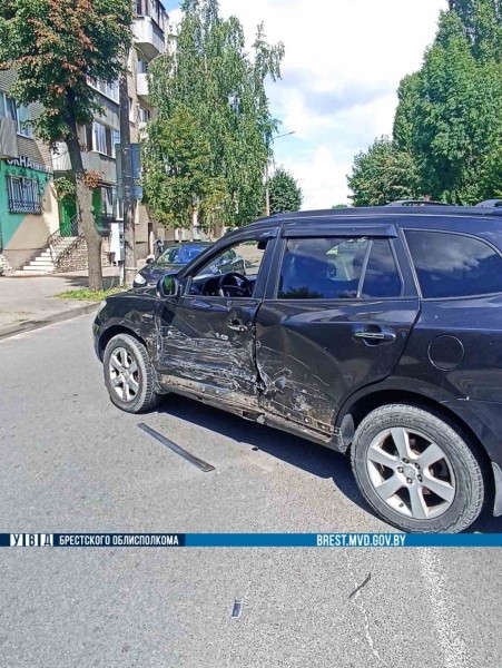 Подробности ДТП в Бресте на перекрестке улиц Кирова-Пушкинская