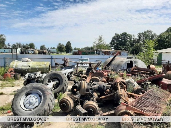 В Брестской области мужчина хранил 3400 кг металлолома в нарушение установленного порядка сбора