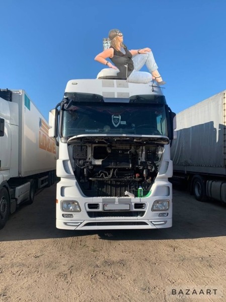 «Женщина-кошка» из Минска стала мемом. В автомобильных пабликах «пожар» «Женщина-кошка» из Минска стала мемом. В автомобильных пабликах «пожар»