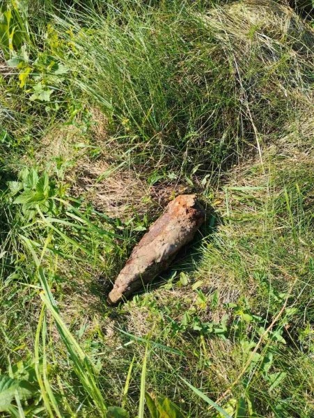 В Пинском районе при проведении земельных работ обнаружили снаряд времен войны В Пинском районе при проведении земельных работ обнаружили снаряд времен войны