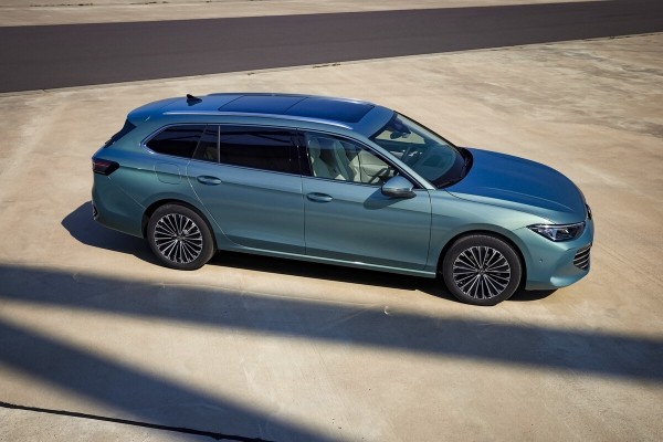 Новый Volkswagen Passat дебютировал официально. Посмотрите, как он изменился