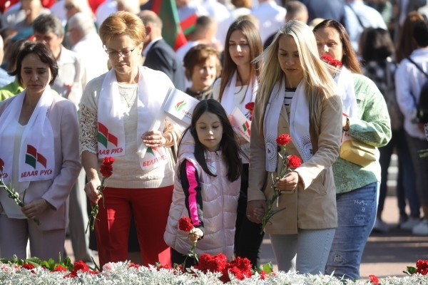 День народного единства празднуют в Бресте