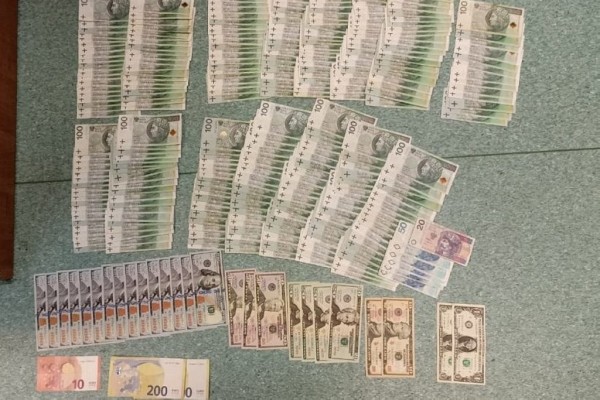 В Варшаве задержали 20-летнего белоруса за мошенничество от имени банка