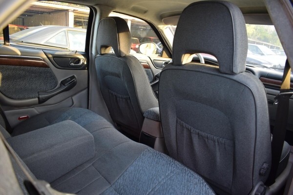 В Венгрии продают очень редкую «Волгу» из 2000-х. Сколько просят?