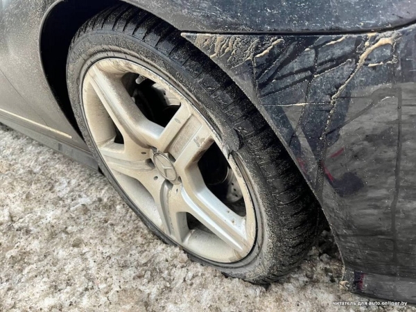 «Каско ни у кого нет». Несколько машин влетело в ямы: кто теперь будет оплачивать ремонт? «Каско ни у кого нет». Несколько машин влетело в ямы: кто теперь будет оплачивать ремонт?