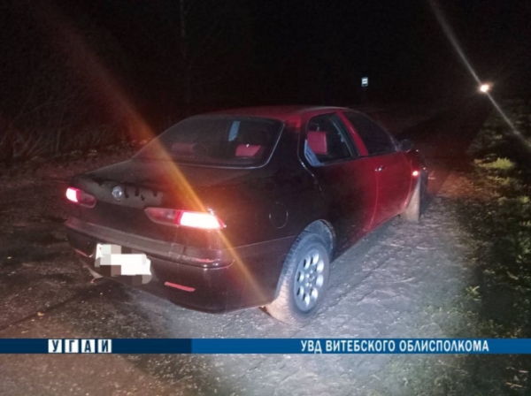 Фельдшер «скорой» оказывала помощь пациенту на дороге, ее сбила машина Фельдшер «скорой» оказывала помощь пациенту на дороге, ее сбила машина