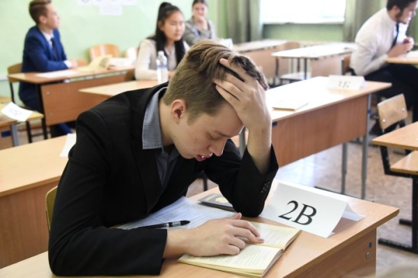 11-классники активно готовятся к экзаменам, которые пройдут уже в мае. Что ждет будущих абитуриентов?