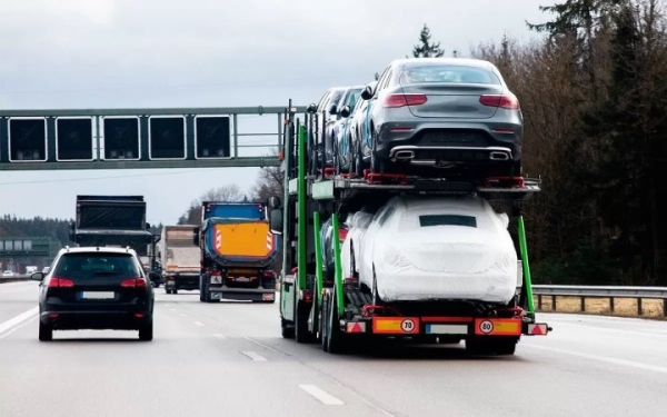 Таможня контролирует стоимость авто младше трёх лет. О нюансах ввоза машин в ЕАЭС Таможня контролирует стоимость авто младше трёх лет. О нюансах ввоза машин в ЕАЭС