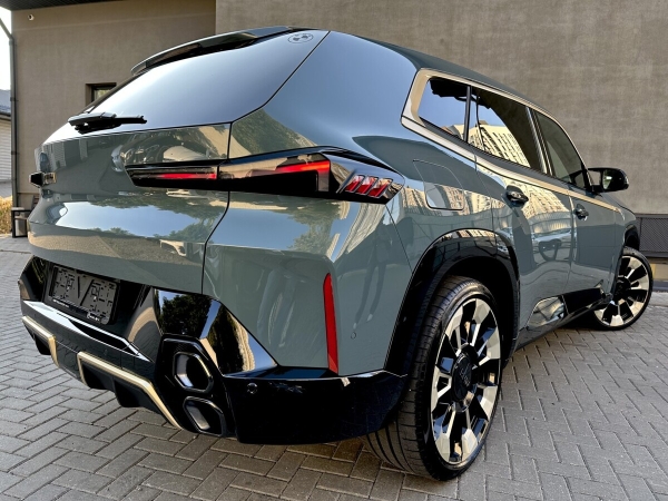 Самый дорогой и престижный кросс BMW: вот сколько за него просят в Беларуси