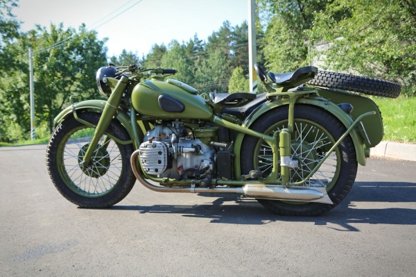 Считай, музейный экспонат! Белорус заморочился и вложил $10 тысяч в мотоцикл М-72 1953 г. в. Считай, музейный экспонат! Белорус заморочился и вложил $10 тысяч в мотоцикл М-72 1953 г. в.