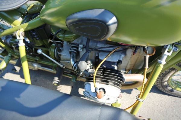 Считай, музейный экспонат! Белорус заморочился и вложил $10 тысяч в мотоцикл М-72 1953 г. в. Считай, музейный экспонат! Белорус заморочился и вложил $10 тысяч в мотоцикл М-72 1953 г. в.