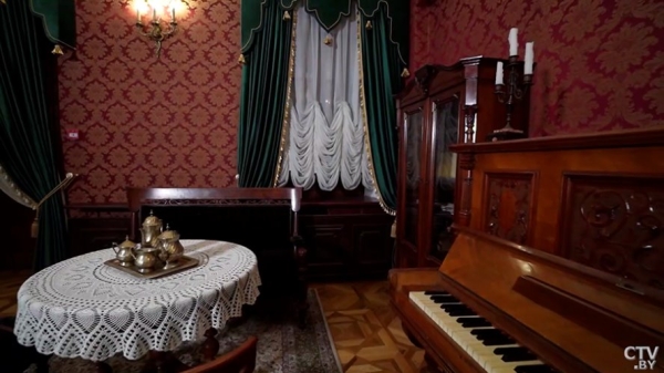 Здесь подписали важное перемирие Первой мировой. Усадьба под Брестом, о которой вы могли не знать Здесь подписали важное перемирие Первой мировой. Усадьба под Брестом, о которой вы могли не знать