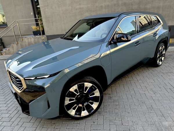 Самый дорогой и престижный кросс BMW: вот сколько за него просят в Беларуси